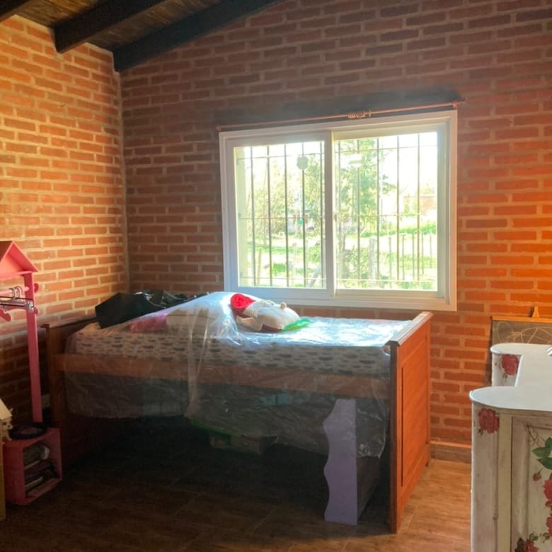 Casa en Venta en Salvador María, Lobos (2 Dorm – 413 m²)