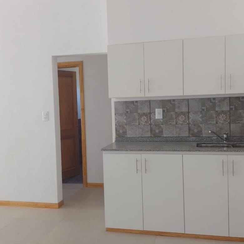 Casa a Estrenar en Venta en Villa Margarita, Lobos (2 Dorm – 525 m²)