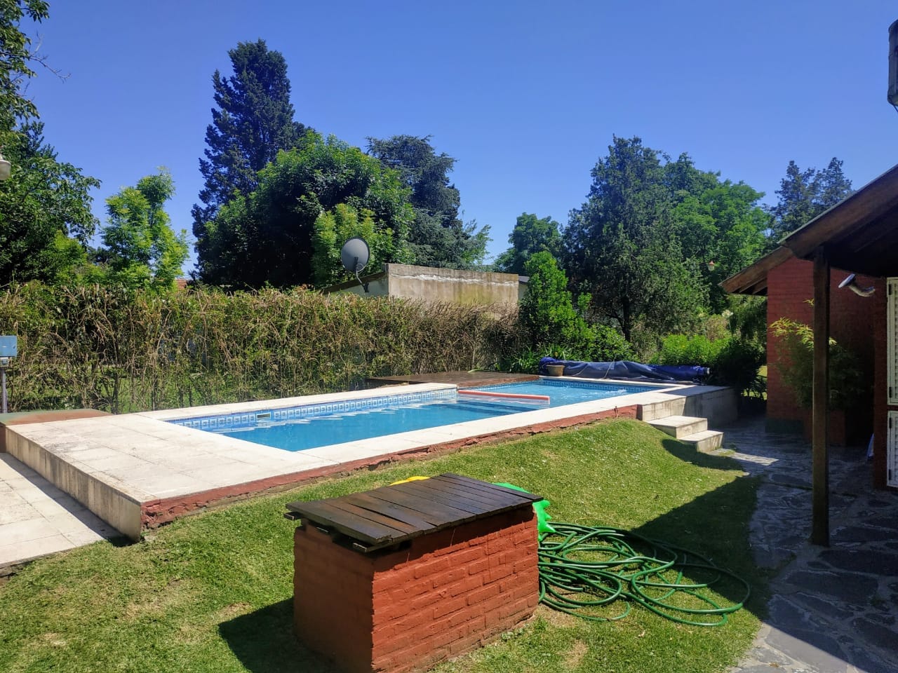 Casa Quinta con Pileta en Venta en Calle 37, Laguna de Lobos (2 Dorm – 800 m²)