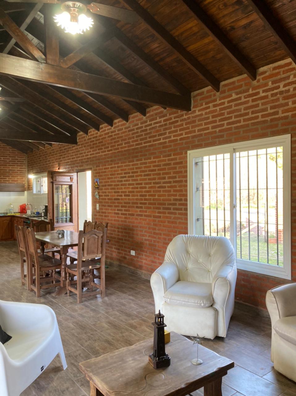 Casa en Venta en Salvador María, Lobos (2 Dorm – 413 m²)