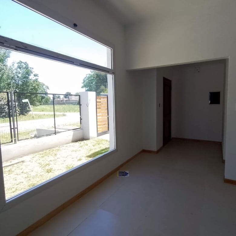 Casa a Estrenar en Venta en Villa Margarita, Lobos (2 Dorm – 525 m²)