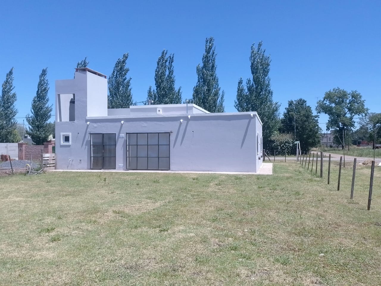 Casa a Estrenar en Venta en Villa Margarita, Lobos (2 Dorm – 525 m²)