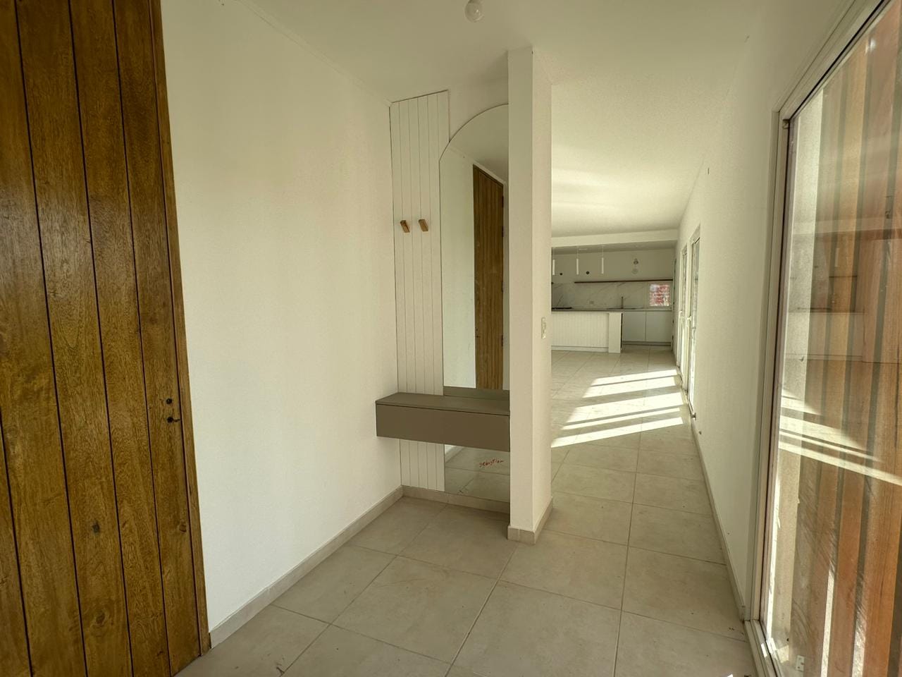 Casa a Estrenar en Venta en Lobos (3 Dorm – 2000 m²)