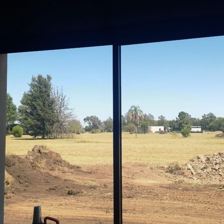 Casa a Estrenar en Venta en Club de Campo La Federala, Lobos (3 Dorm – 1200 m²)