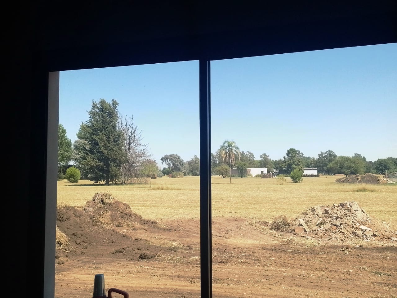 Casa a Estrenar en Venta en Club de Campo La Federala, Lobos (3 Dorm – 1200 m²)