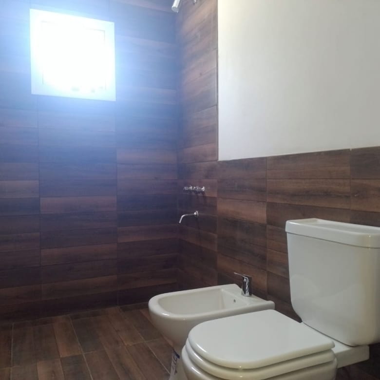 Casa a Estrenar en Venta en Villa Margarita, Lobos (2 Dorm – 525 m²)