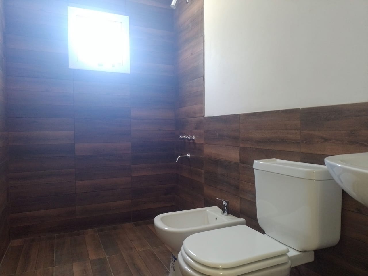 Casa a Estrenar en Venta en Villa Margarita, Lobos (2 Dorm – 525 m²)