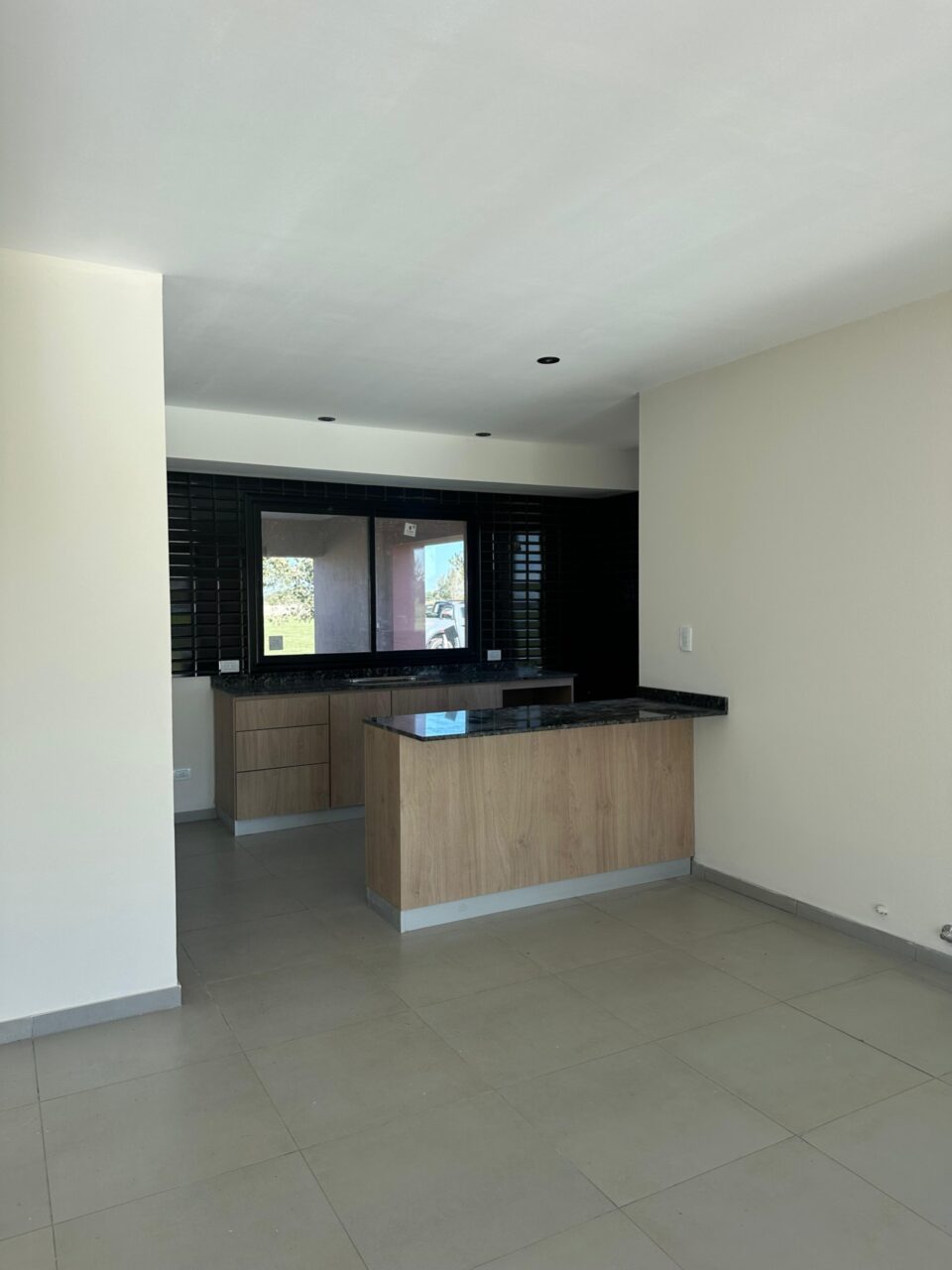 Casa a Estrenar en Venta en La Federala, Lobos 