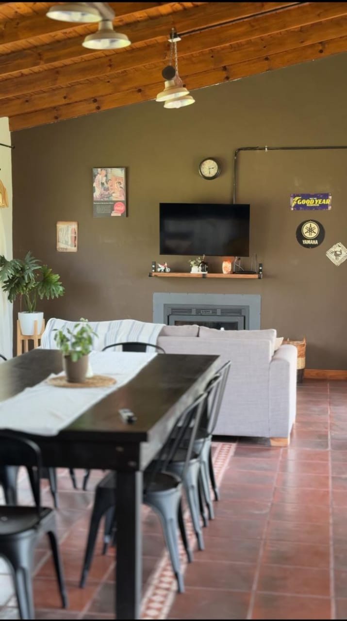 VENTA 17 Hectáreas con Casa y pileta en Riestra, Partido de 25 de Mayo