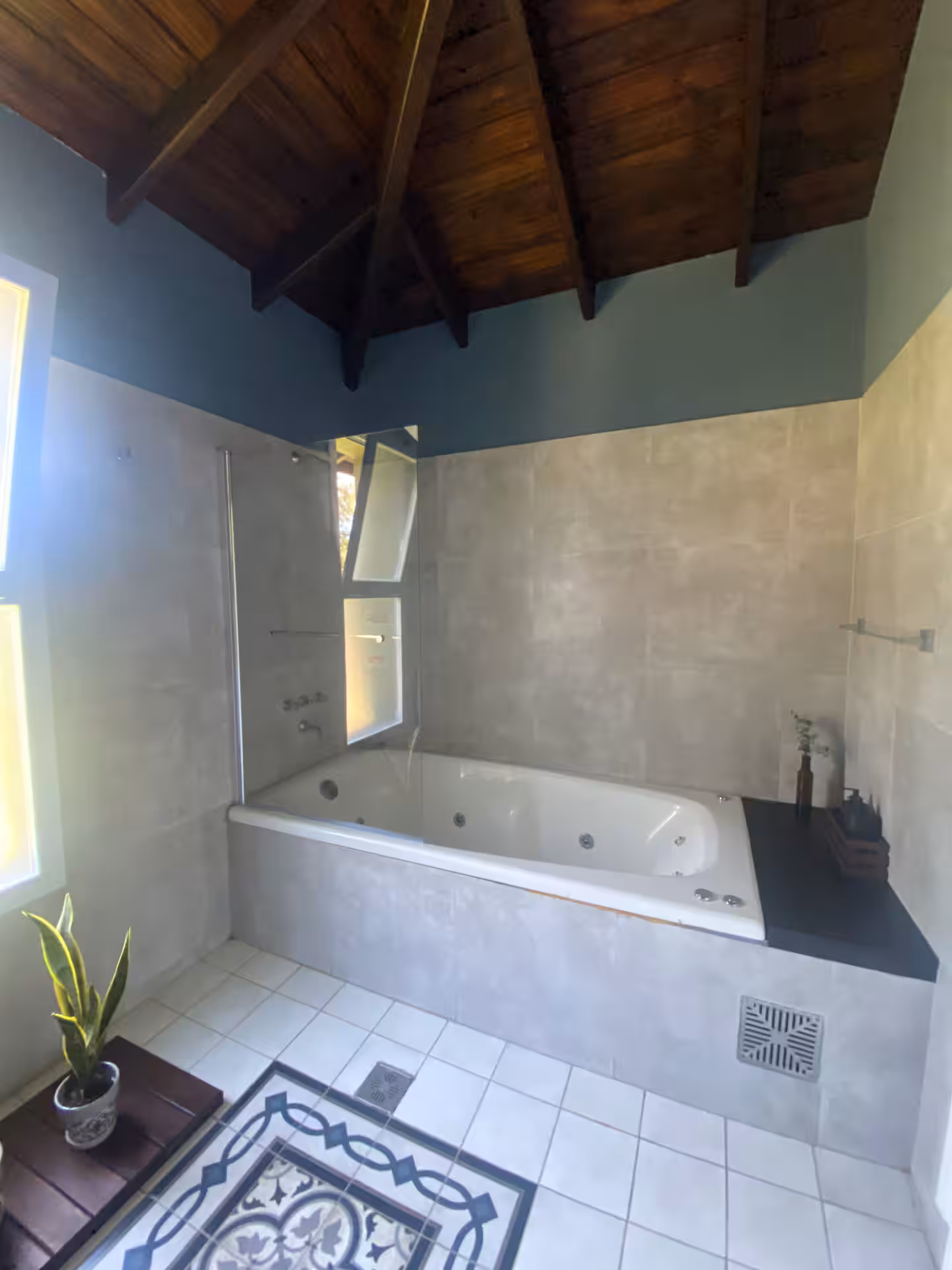 En Venta – Moderna casa de campo en Salvador María, Lobos